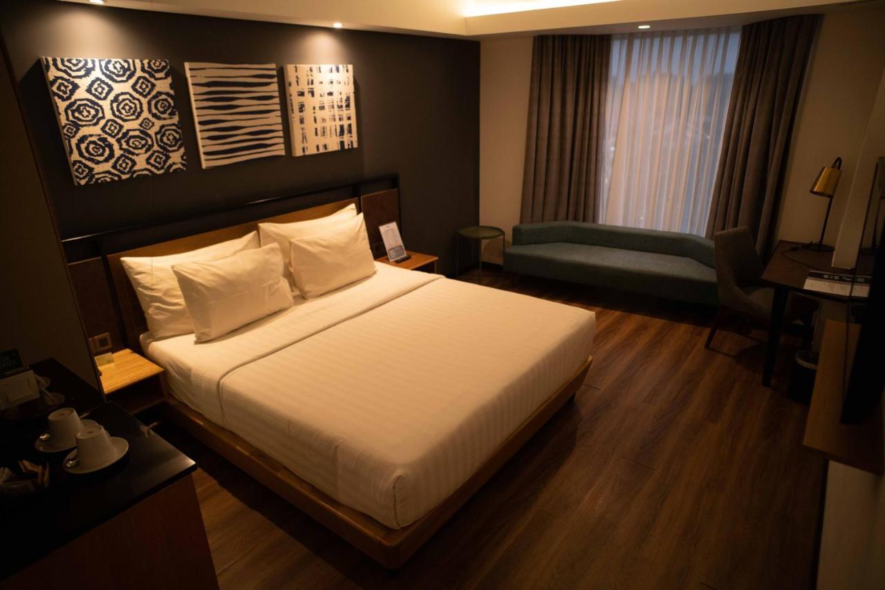 Kyriad Hotel Muraya Aceh Банда-Ачех Экстерьер фото