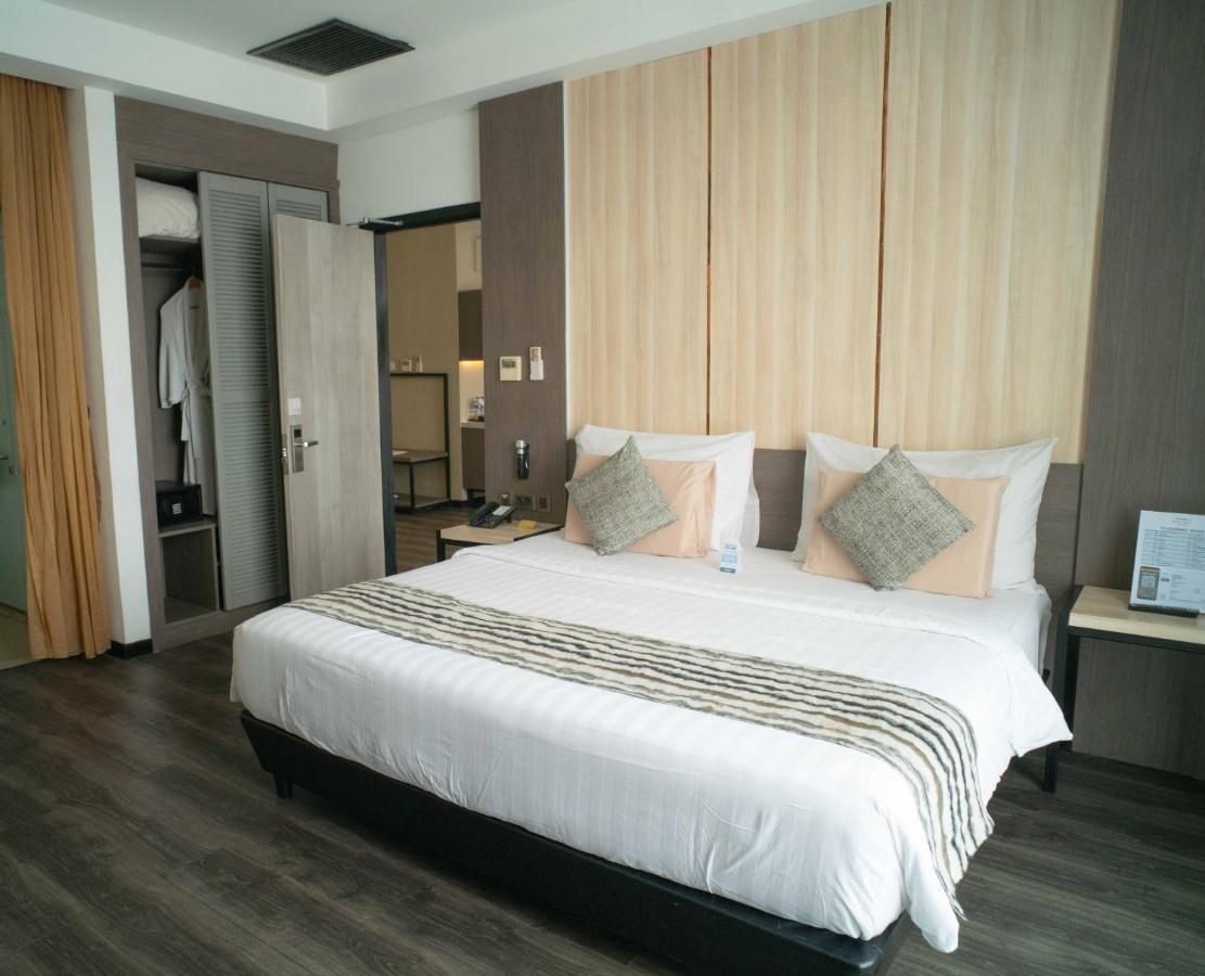 Kyriad Hotel Muraya Aceh Банда-Ачех Экстерьер фото